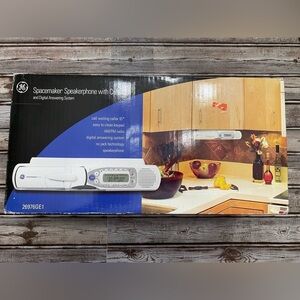GE SPACEMAKER Speakerphone Caller ID Digital Answering System Radio 26976GE1 NOB